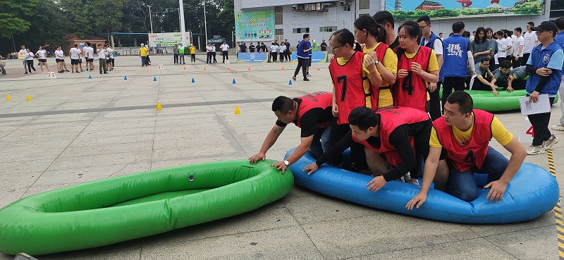 ҵļʯڰ˽ְȤζ˶ڲ塰Ƚ